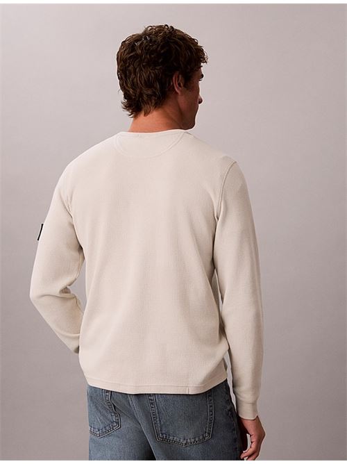 ls waffle badge crewnk tee CALVIN KLEIN JEANS | LV04RJ209GPDJ